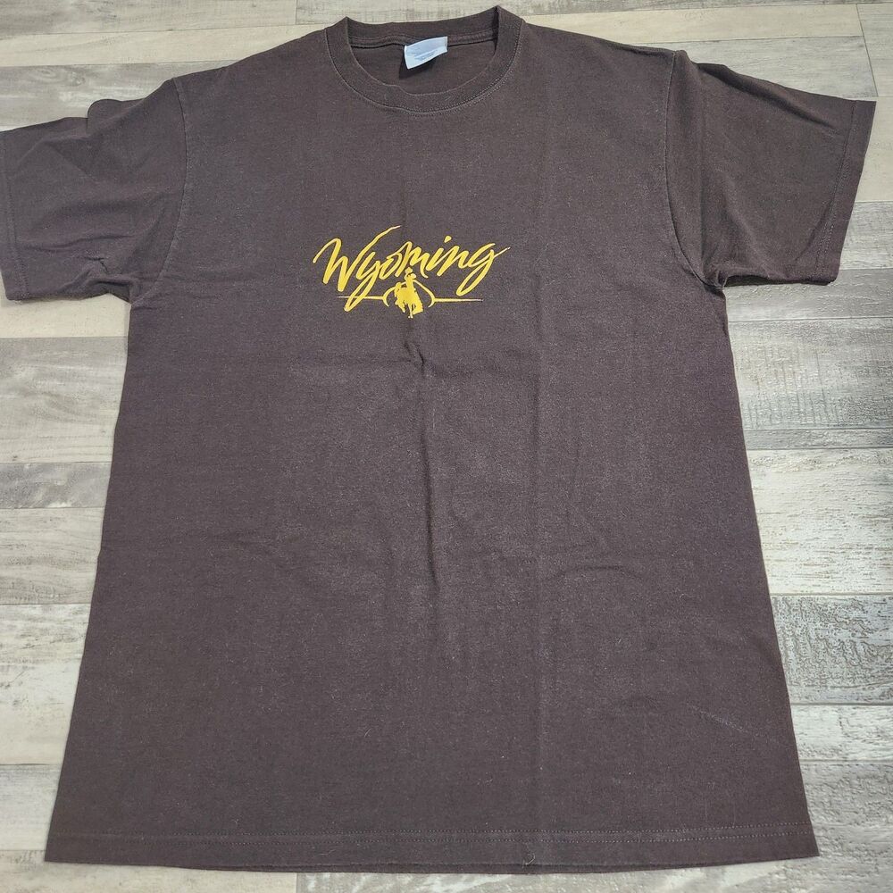 VTG The Duck Company Wyoming Script Cowboy Bucking Horse Brown T-Shirt Size L